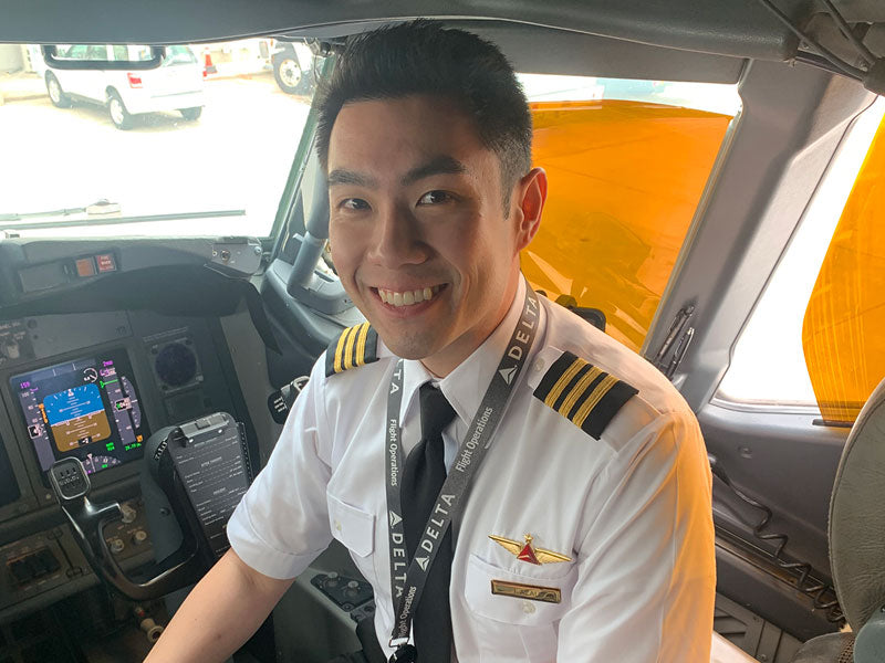 JON - Delta Airlines Pilot